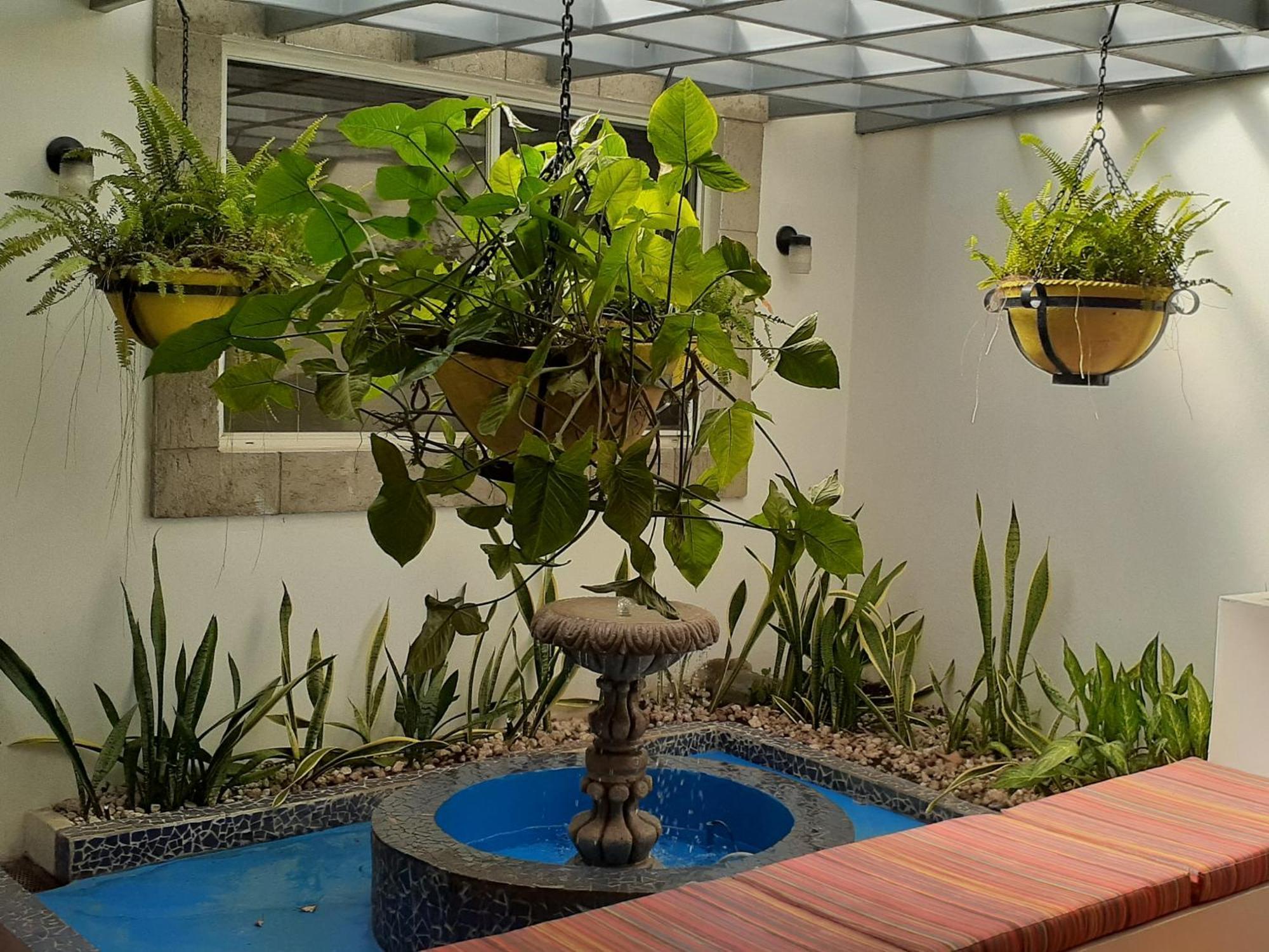 Hotel El Almendro Managua Kültér fotó