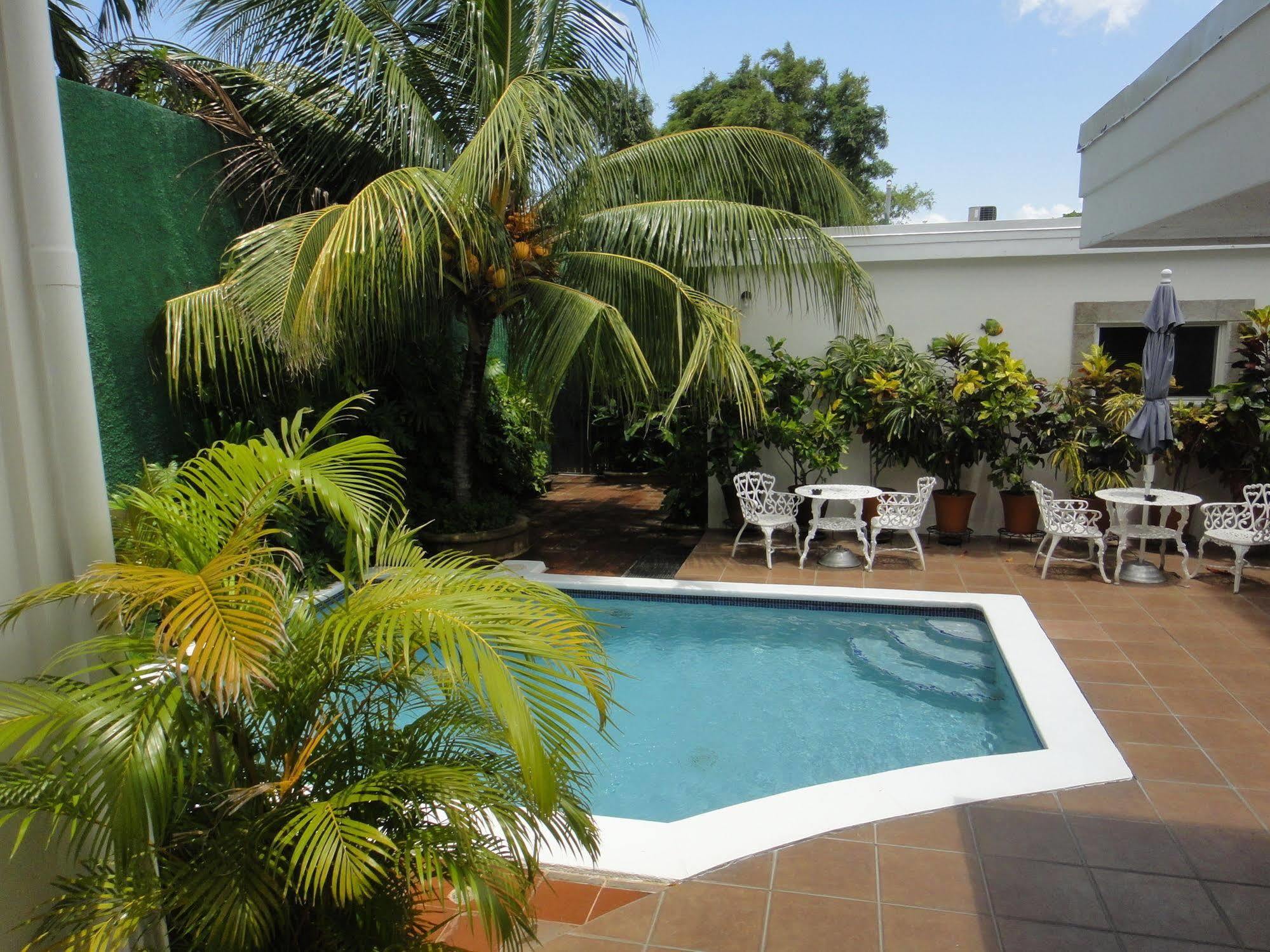 Hotel El Almendro Managua Kültér fotó